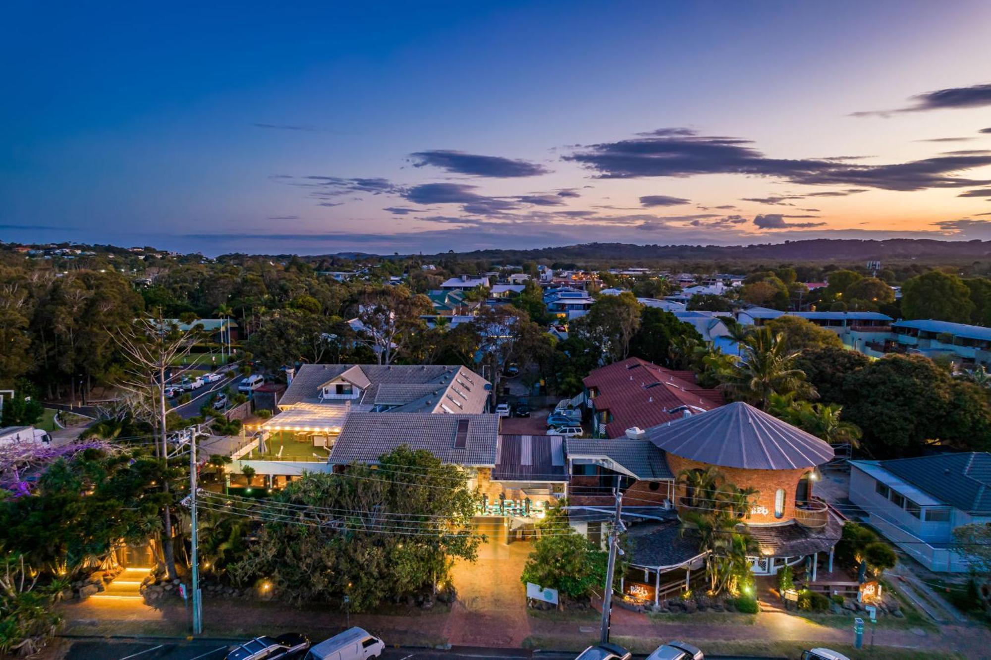 Aquarius Backpackers Resort Byron Bay Exterior photo