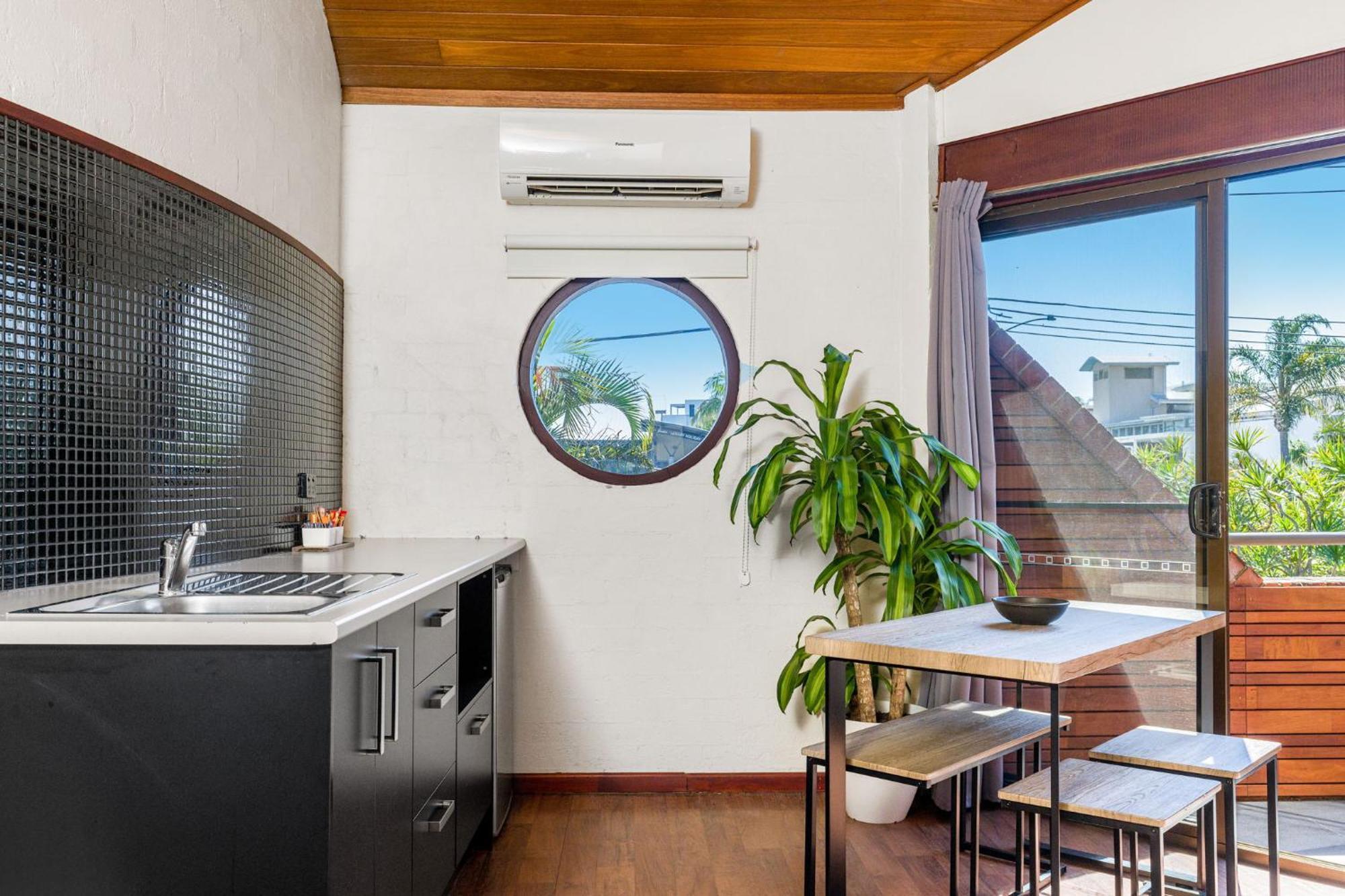 Aquarius Backpackers Resort Byron Bay Exterior photo