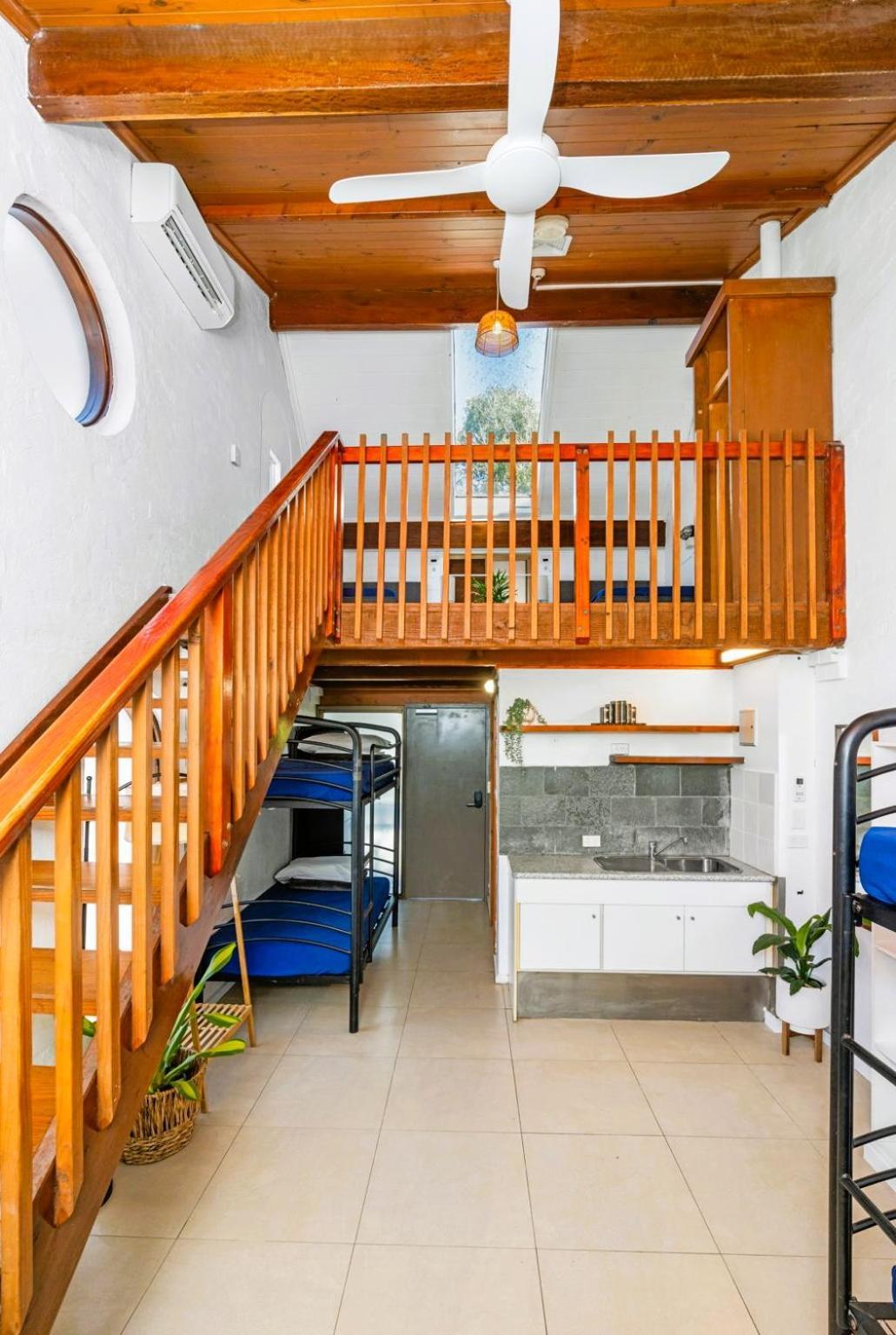 Aquarius Backpackers Resort Byron Bay Exterior photo